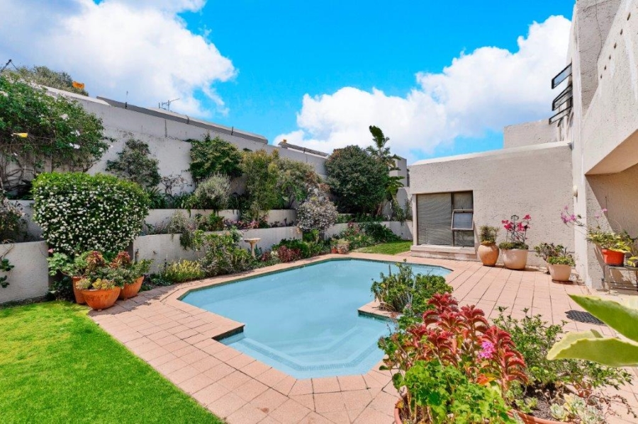 4 Bedroom Property for Sale in Bryanston Gauteng