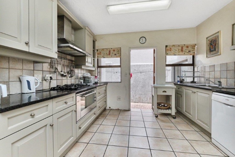 4 Bedroom Property for Sale in Bryanston Gauteng