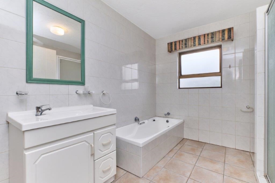 4 Bedroom Property for Sale in Bryanston Gauteng