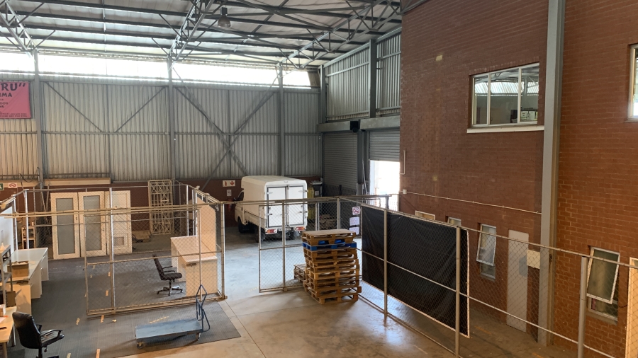 To Let Commercial Property for Rent in Linbro Park Gauteng