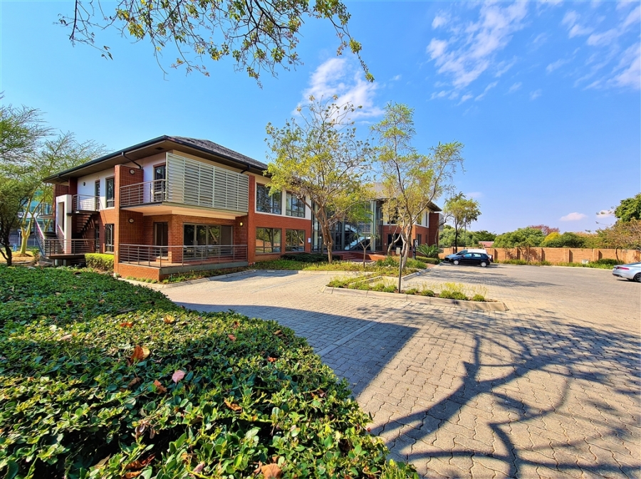 To Let Commercial Property for Rent in Fourways Gauteng