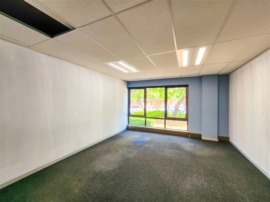 To Let Commercial Property for Rent in Fourways Gauteng