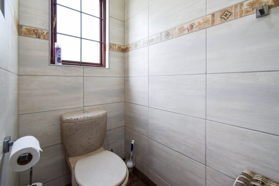4 Bedroom Property for Sale in Kameeldrift East Gauteng