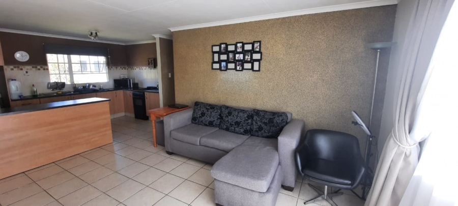To Let 1 Bedroom Property for Rent in Meyersdal Gauteng