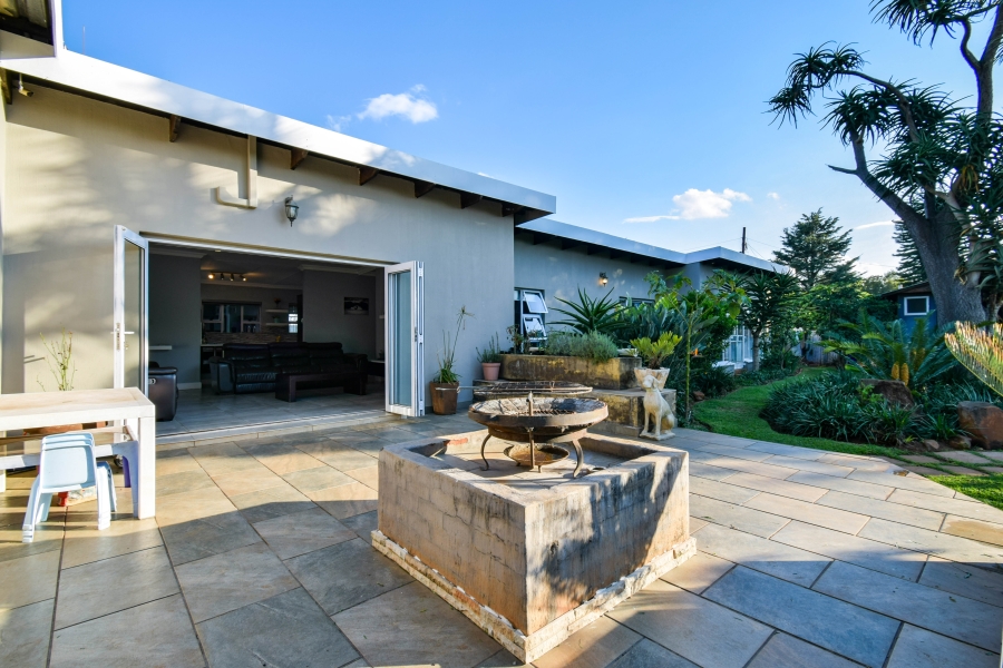 3 Bedroom Property for Sale in Garsfontein Gauteng