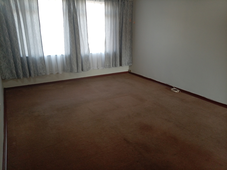 1 Bedroom Property for Sale in Vanderbijlpark CE 3 Gauteng