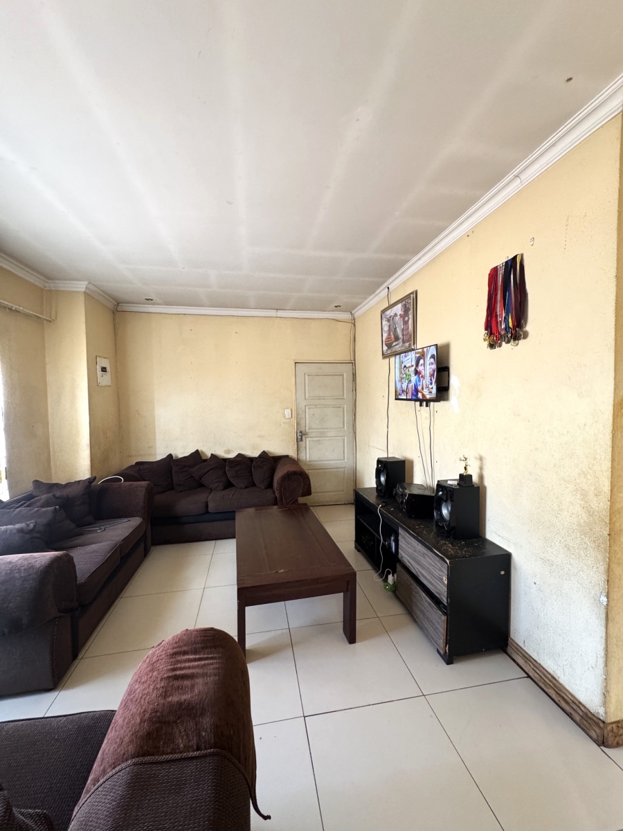 3 Bedroom Property for Sale in Roodekop Gauteng