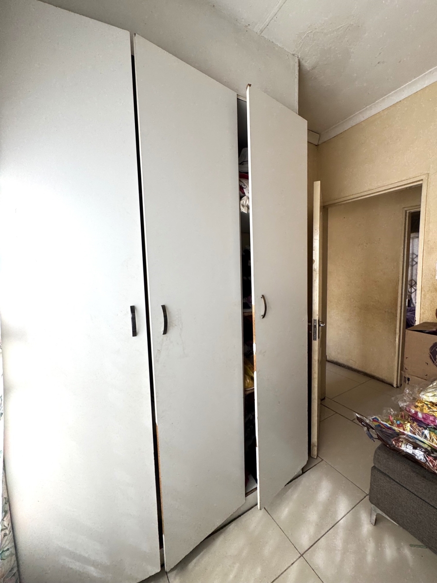 3 Bedroom Property for Sale in Roodekop Gauteng