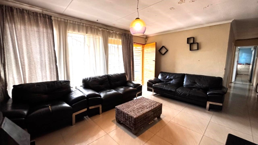 3 Bedroom Property for Sale in Dalpark Gauteng