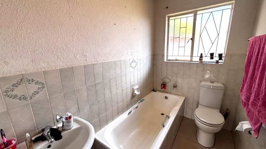 3 Bedroom Property for Sale in Dalpark Gauteng