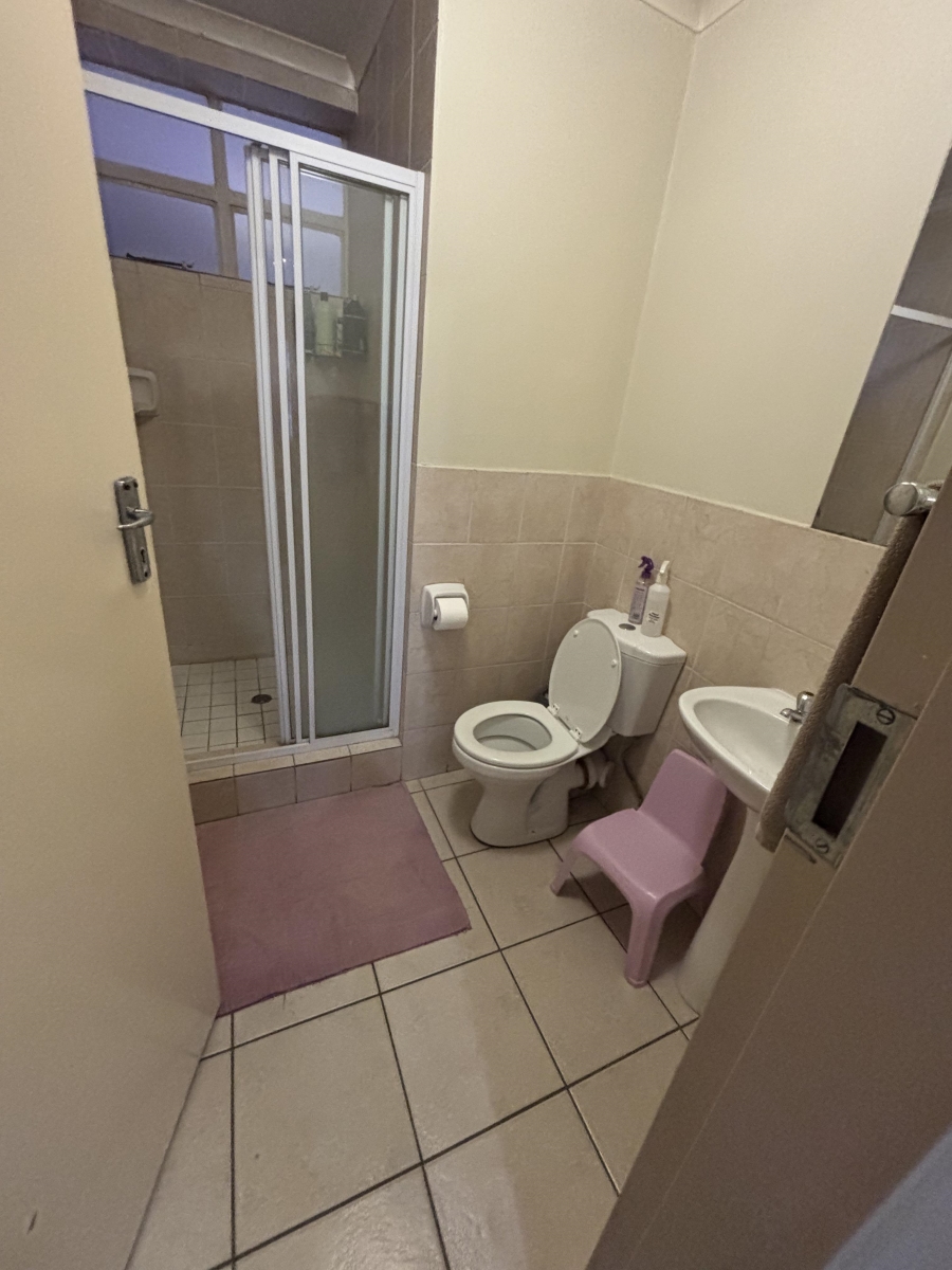 2 Bedroom Property for Sale in Weavind Park Gauteng