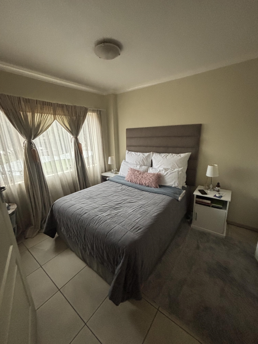 2 Bedroom Property for Sale in Weavind Park Gauteng