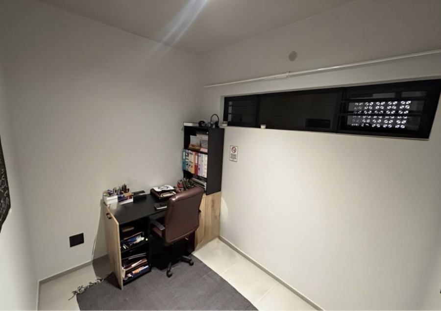 2 Bedroom Property for Sale in Castle Gate Gauteng