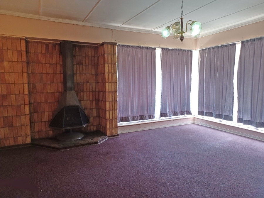 4 Bedroom Property for Sale in Vanderbijlpark CW 5 Gauteng