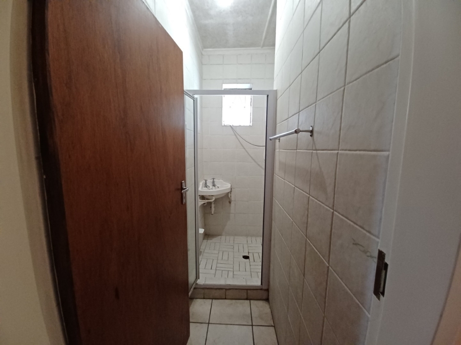 4 Bedroom Property for Sale in Vanderbijlpark CW 5 Gauteng