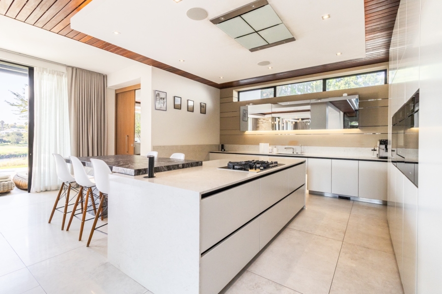 To Let 4 Bedroom Property for Rent in Dainfern Golf Estate Gauteng