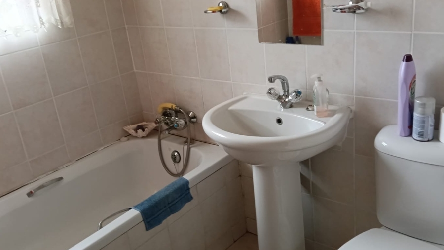 3 Bedroom Property for Sale in Misty Bay Gauteng