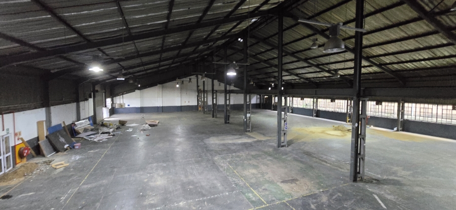 To Let Commercial Property for Rent in Strijdom Park Gauteng