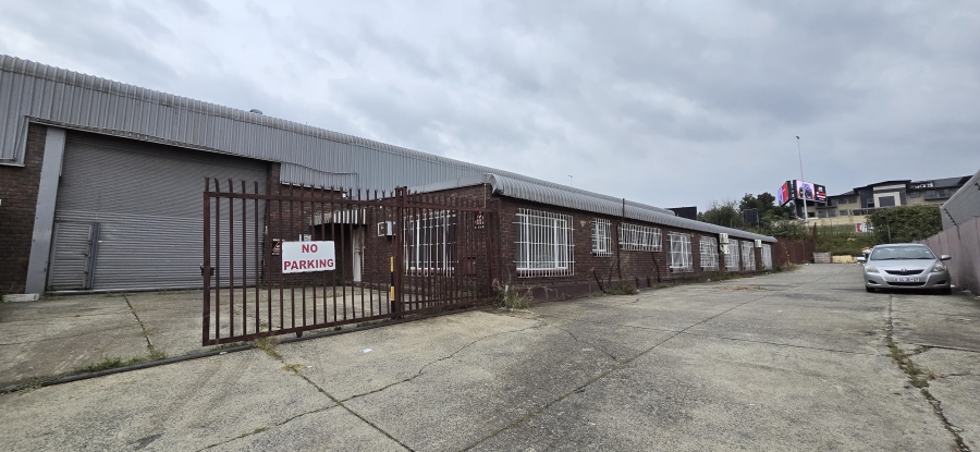 To Let Commercial Property for Rent in Strijdom Park Gauteng