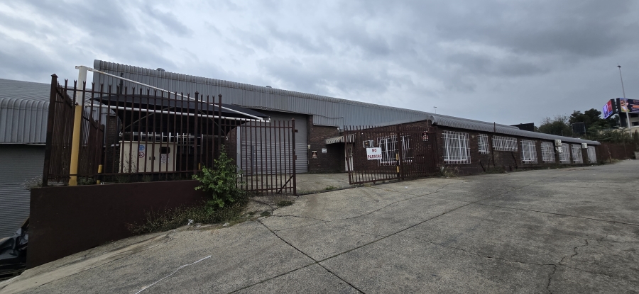 To Let Commercial Property for Rent in Strijdom Park Gauteng