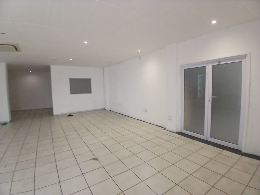 To Let Commercial Property for Rent in St Andrews Gauteng