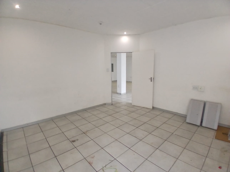 To Let Commercial Property for Rent in St Andrews Gauteng