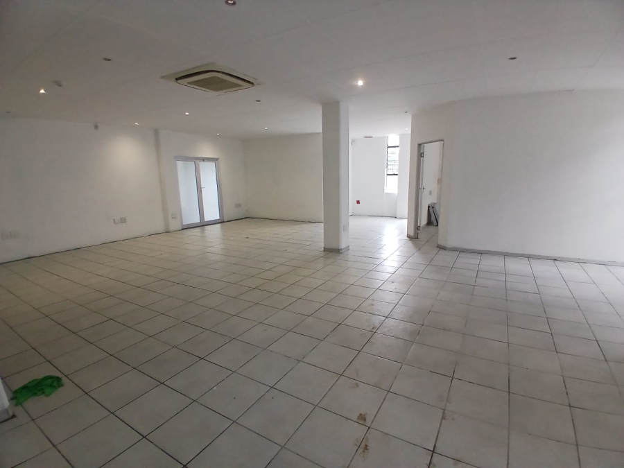 To Let Commercial Property for Rent in St Andrews Gauteng