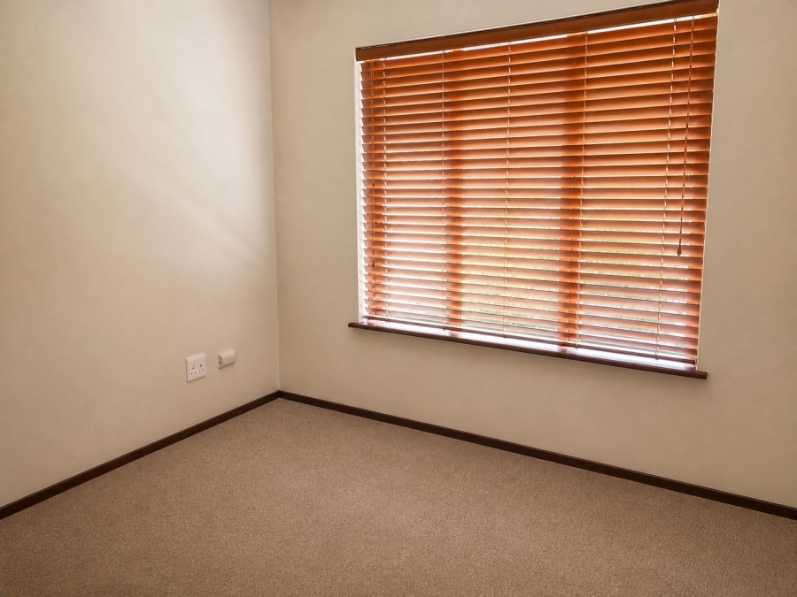 2 Bedroom Property for Sale in Paulshof Gauteng