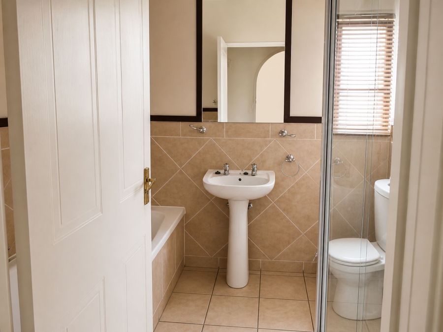 2 Bedroom Property for Sale in Paulshof Gauteng