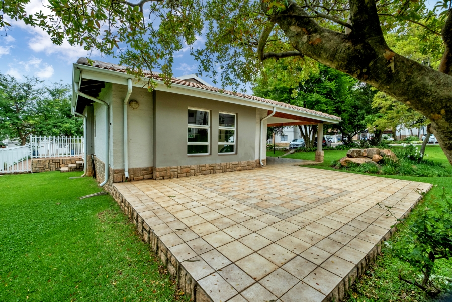 To Let 2 Bedroom Property for Rent in Witkoppen Gauteng