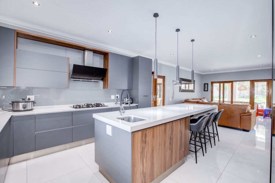 To Let 4 Bedroom Property for Rent in Dainfern Valley Gauteng