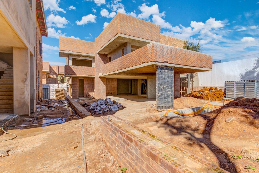 4 Bedroom Property for Sale in Illovo Gauteng