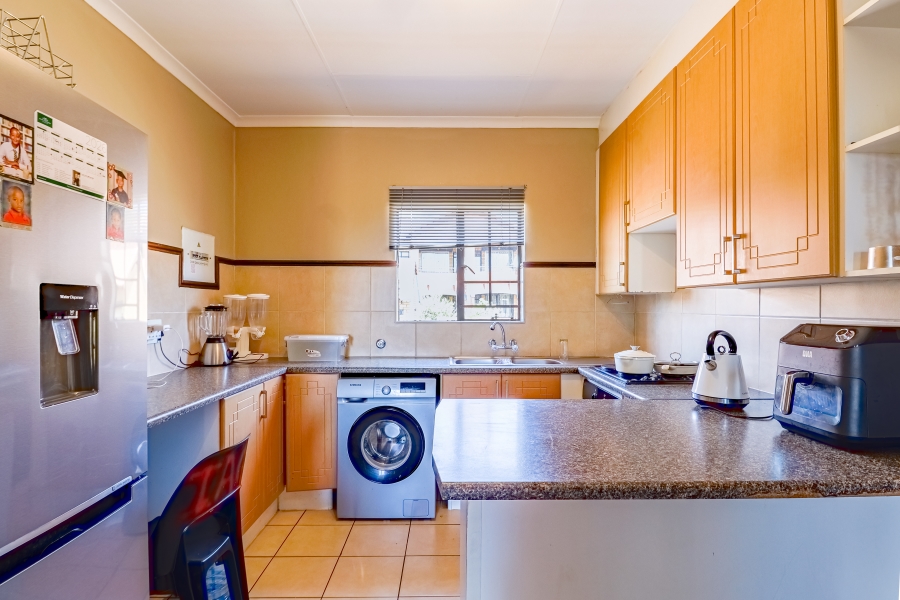 2 Bedroom Property for Sale in Equestria Gauteng