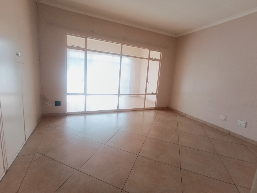 3 Bedroom Property for Sale in Brackendowns Gauteng
