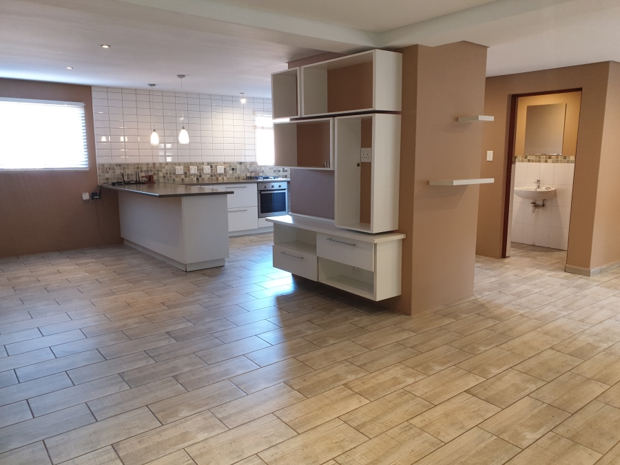 3 Bedroom Property for Sale in Brummeria Gauteng