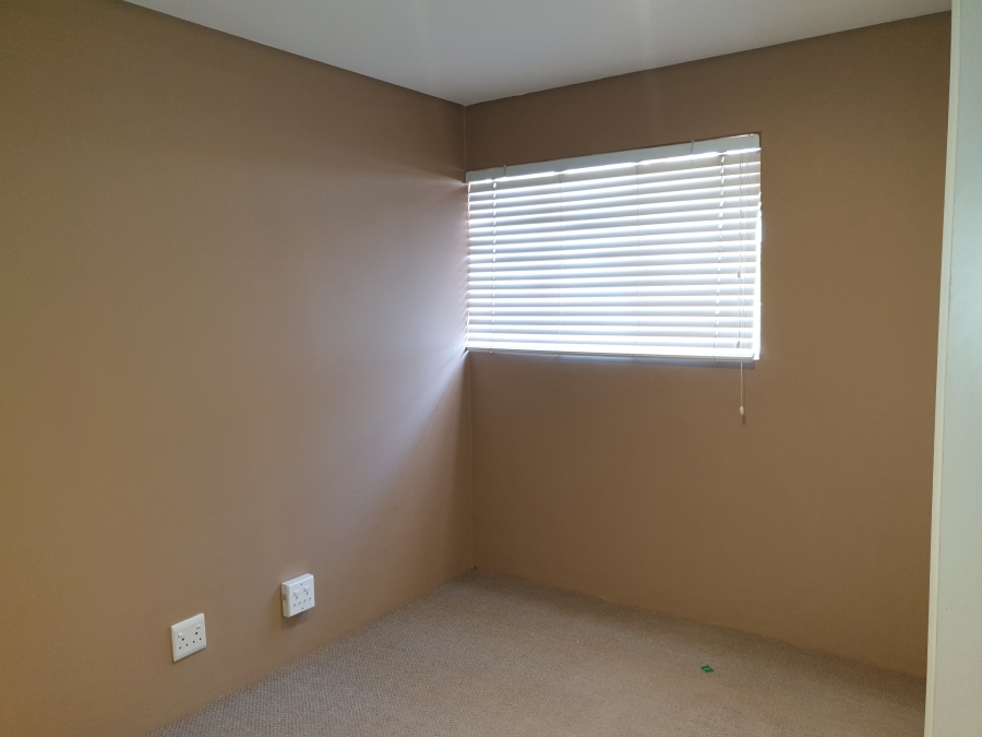 3 Bedroom Property for Sale in Brummeria Gauteng