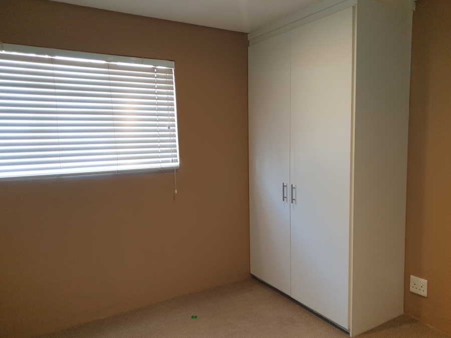 3 Bedroom Property for Sale in Brummeria Gauteng