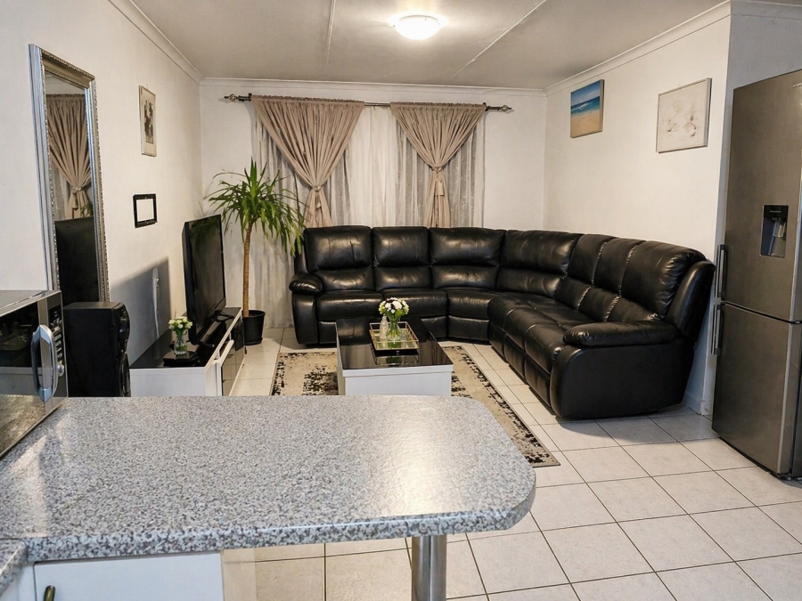 2 Bedroom Property for Sale in Florentia Gauteng