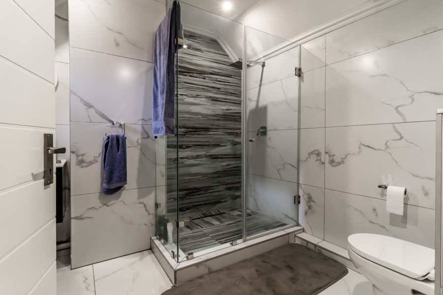 3 Bedroom Property for Sale in Waterkloof Gauteng