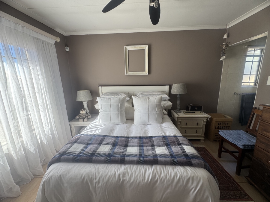 To Let 3 Bedroom Property for Rent in Albemarle Gauteng