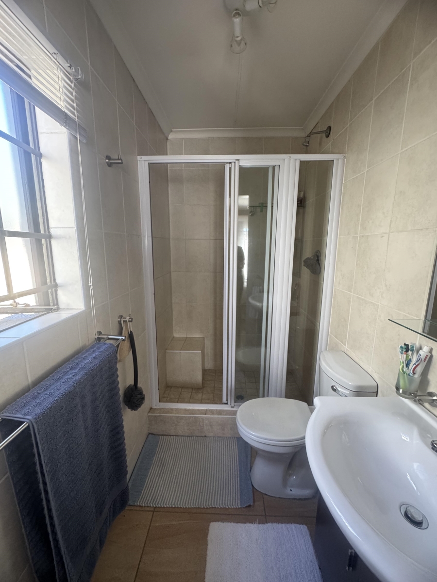 To Let 3 Bedroom Property for Rent in Albemarle Gauteng