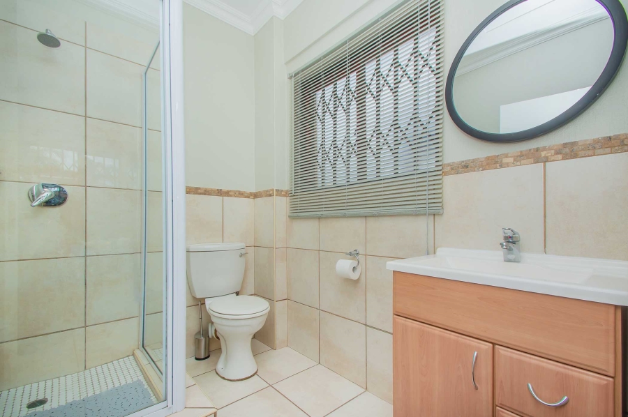 2 Bedroom Property for Sale in Willowbrook Gauteng
