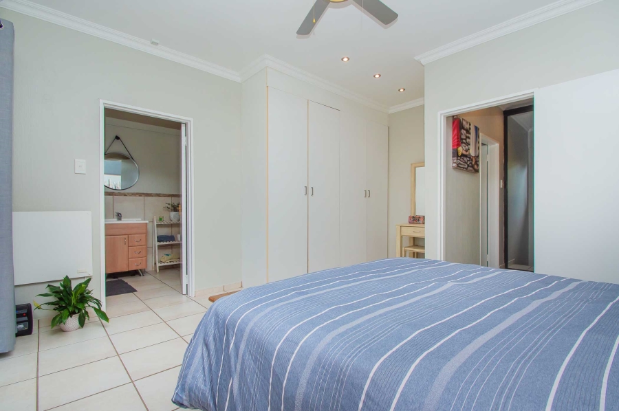 2 Bedroom Property for Sale in Willowbrook Gauteng