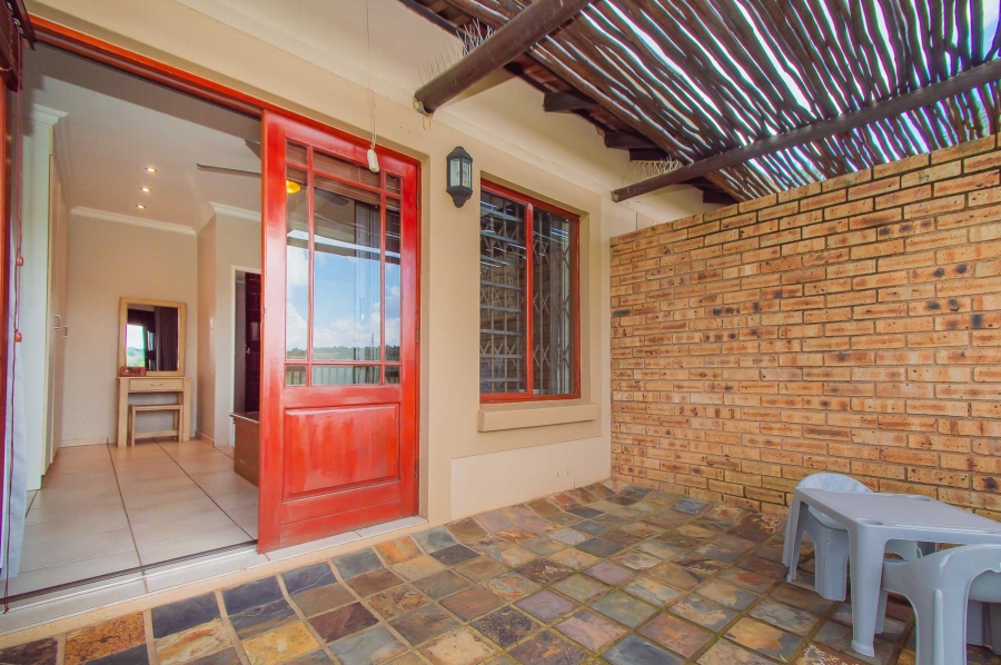 2 Bedroom Property for Sale in Willowbrook Gauteng