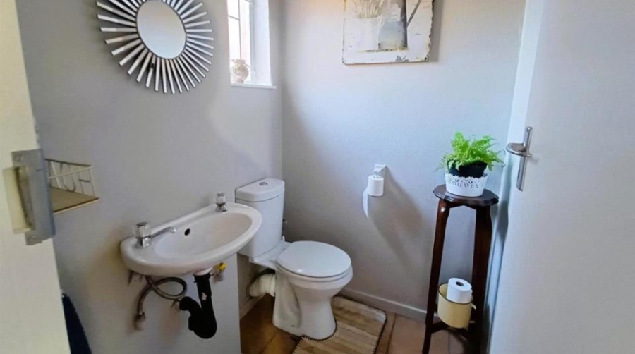 3 Bedroom Property for Sale in Aston Manor Gauteng