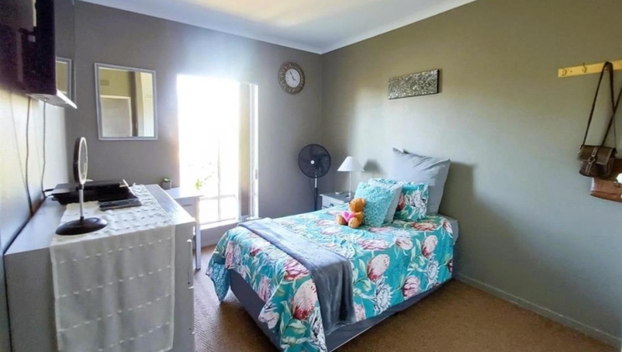 3 Bedroom Property for Sale in Aston Manor Gauteng