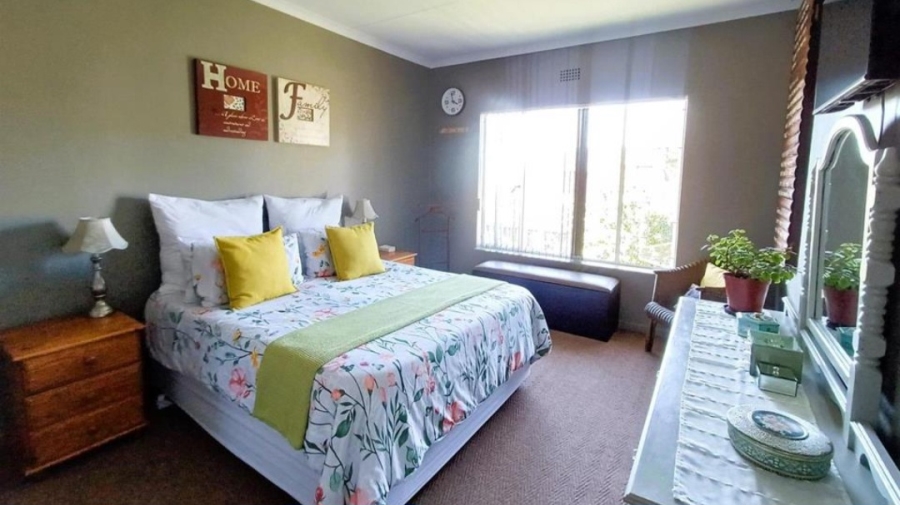 3 Bedroom Property for Sale in Aston Manor Gauteng