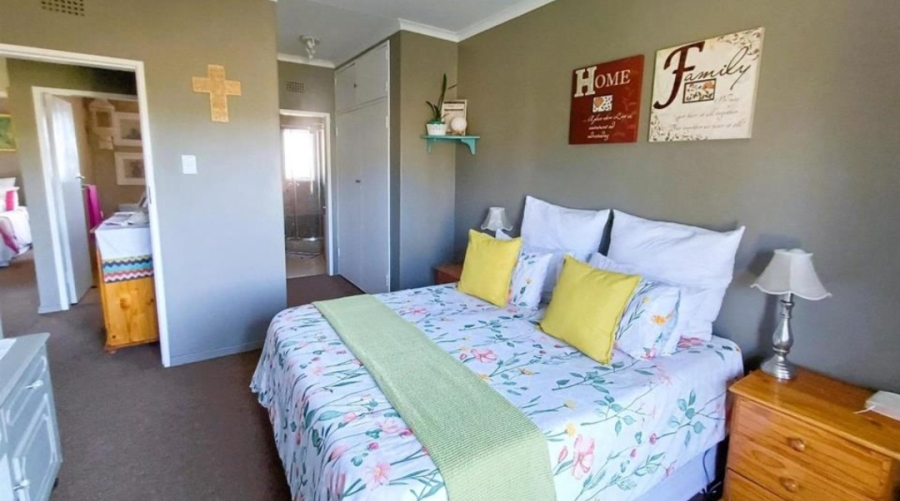 3 Bedroom Property for Sale in Aston Manor Gauteng