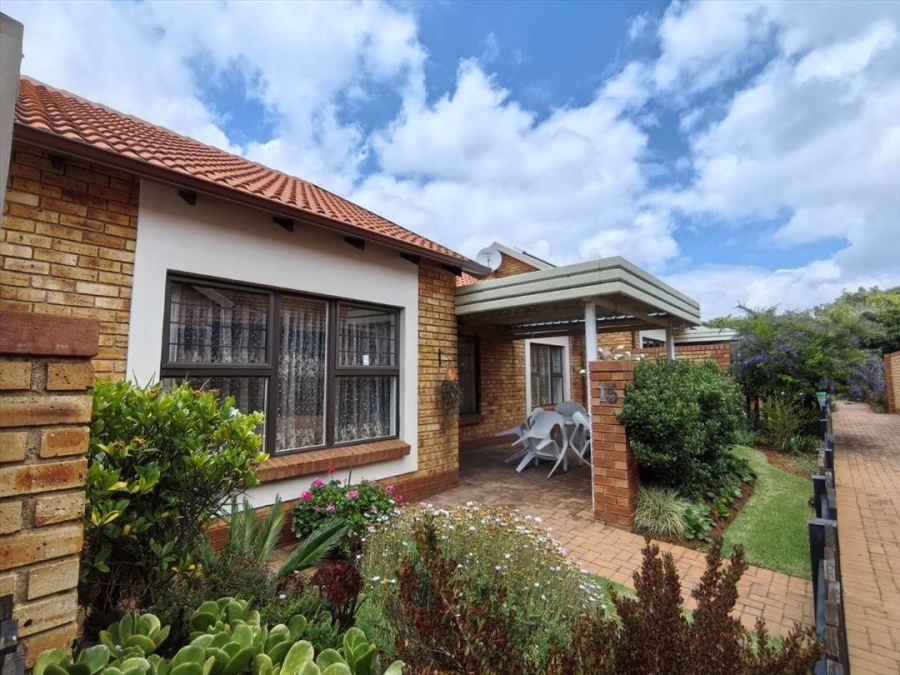 2 Bedroom Property for Sale in Brentwood Gauteng