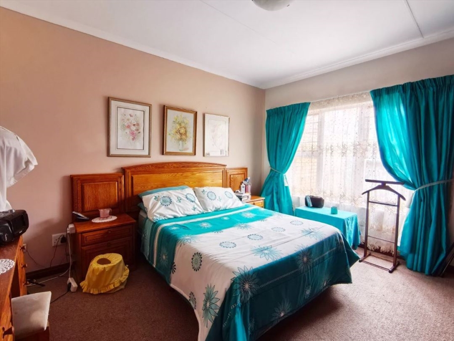 2 Bedroom Property for Sale in Brentwood Gauteng
